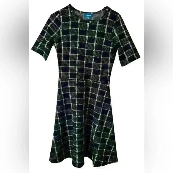 ModCloth Geometric Print Sleeveless Sweater Dress Black Gold Fit Flare Plaid Med - Picture 1 of 4